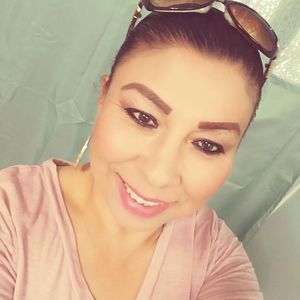 Meet your Posher, Juana